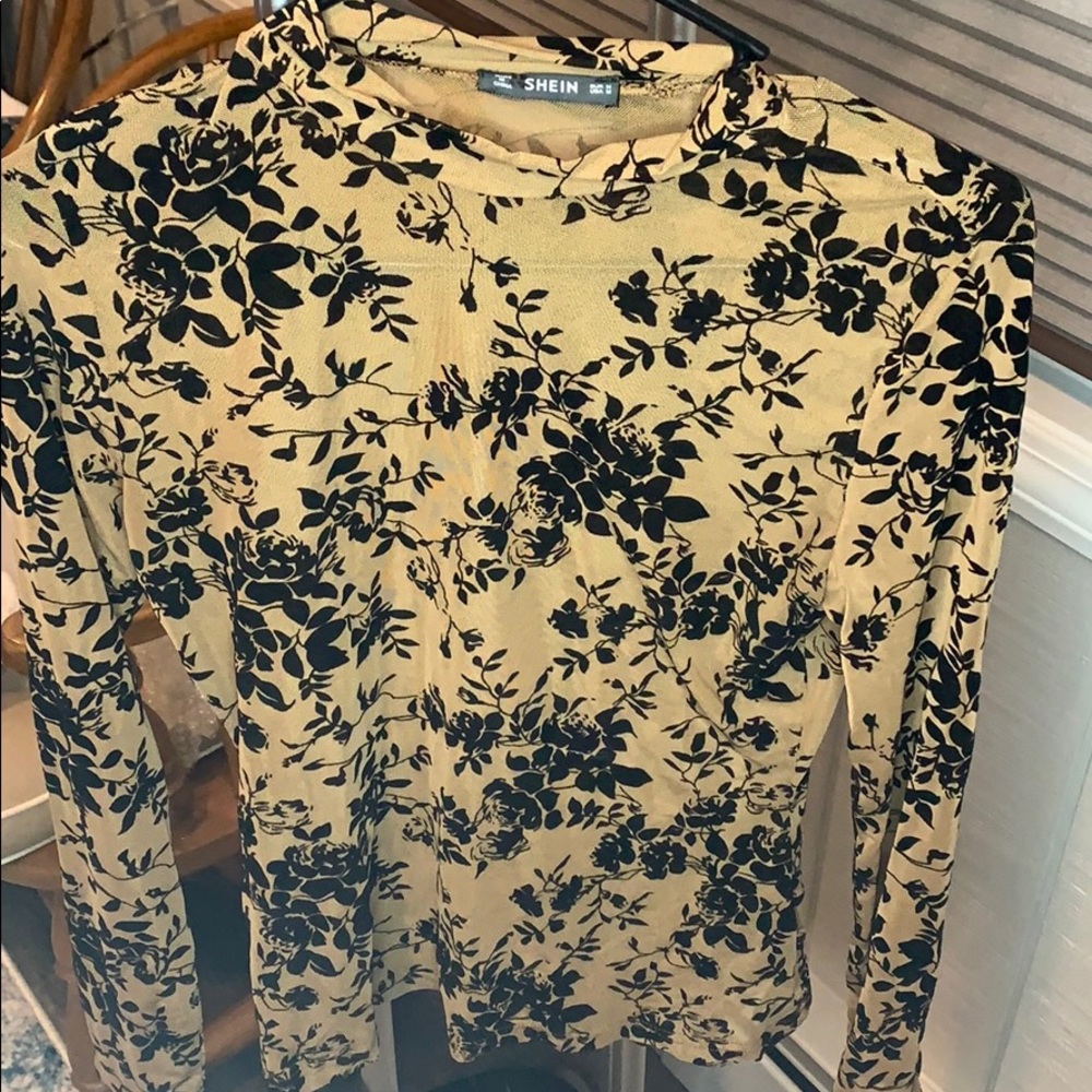 Shirt share